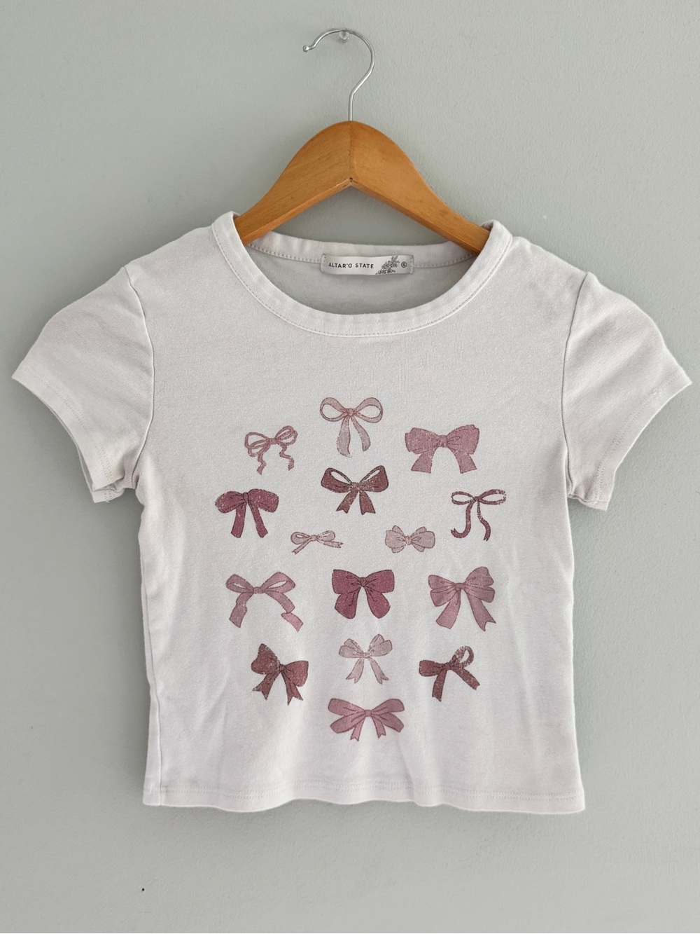 Altar’d State Pink Bow Graphic Baby Tee White Coquette Top S